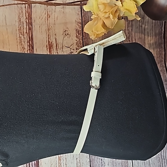 NEW MICHAEL KORS SIGNATURE BELT BAG POUCH - Picture 3 of 15